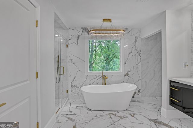 2707 Cosmos Drive NE, Atlanta, GA 30345
