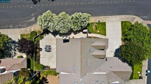 1731 Indian Wells Way, Clayton, CA 94517