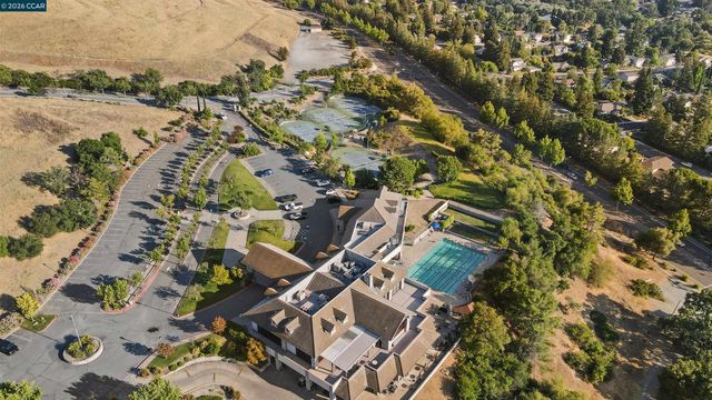 1731 Indian Wells Way, Clayton, CA 94517