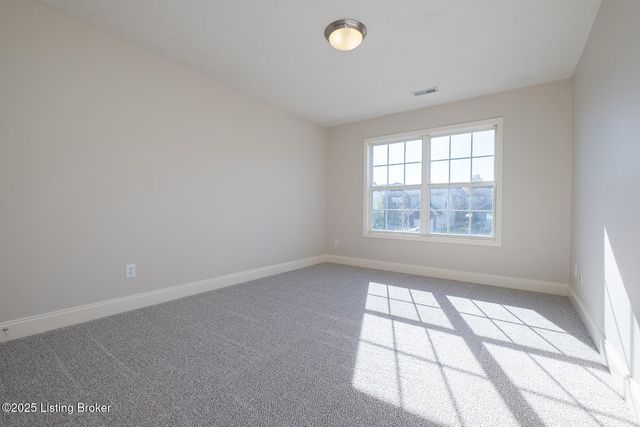 8815 Eli Dr, Louisville, KY 40291