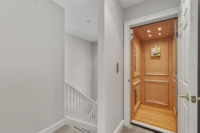 1726 SUNKISSED DRIVE, Tarpon Springs, FL 34689