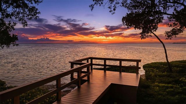 1726 SUNKISSED DRIVE, Tarpon Springs, FL 34689