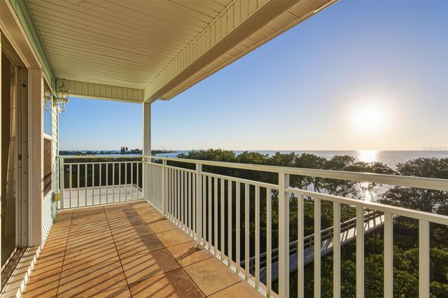 1726 SUNKISSED DRIVE, Tarpon Springs, FL 34689