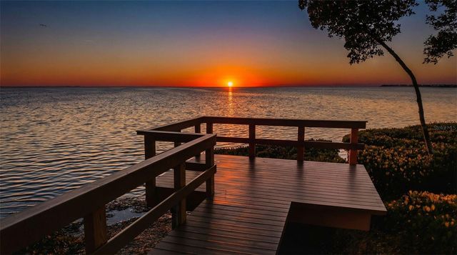 1726 SUNKISSED DRIVE, Tarpon Springs, FL 34689