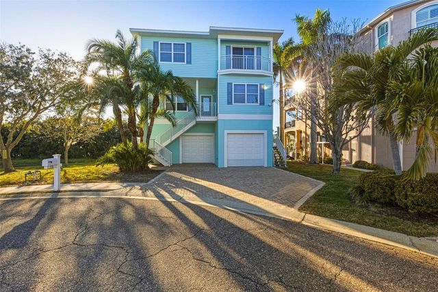 1726 SUNKISSED DRIVE, Tarpon Springs, FL 34689