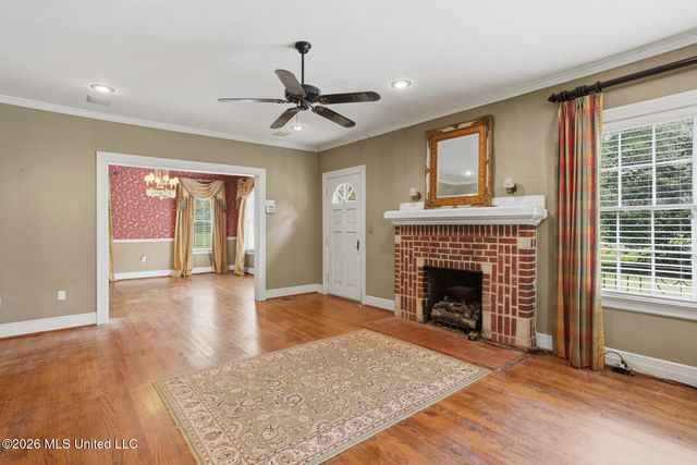 3521 Mcfarland Road, Raymond, MS 39154