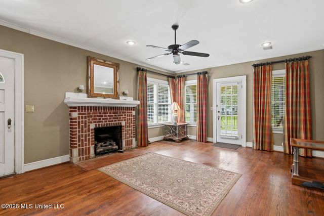 3521 Mcfarland Road, Raymond, MS 39154