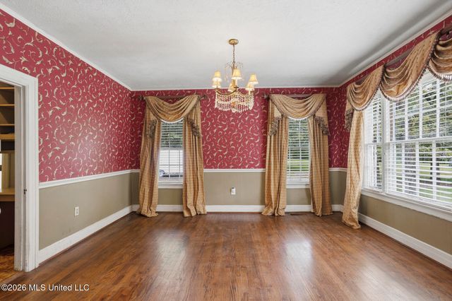 3521 Mcfarland Road, Raymond, MS 39154