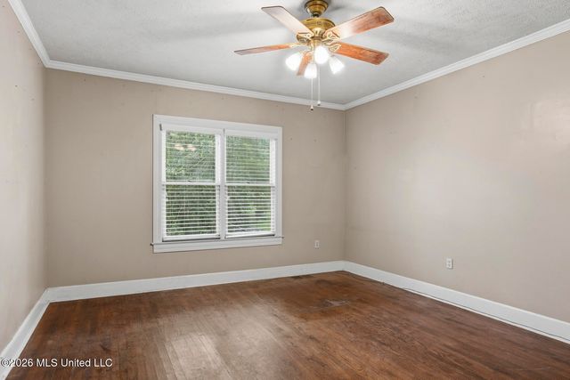 3521 Mcfarland Road, Raymond, MS 39154