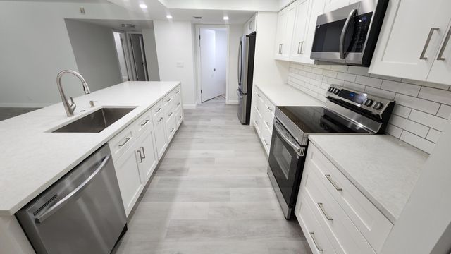 450 Egret Circle 9210, Delray Beach, FL 33444