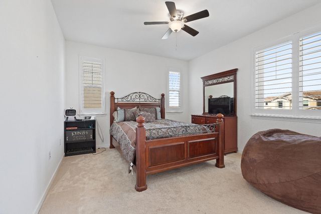 17738 Griswold Ct, Lathrop, CA 95330