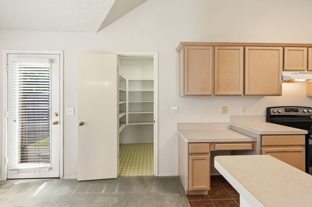702 Lake Bridge Drive, Lake Dallas, TX 75065