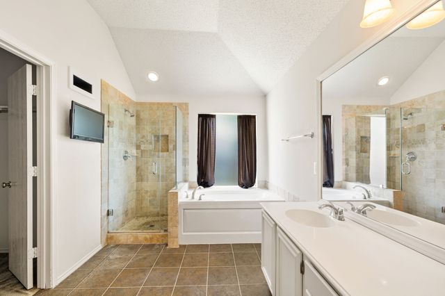 702 Lake Bridge Drive, Lake Dallas, TX 75065