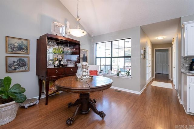 38 Woodlore Cir, Little Rock, AR 72211