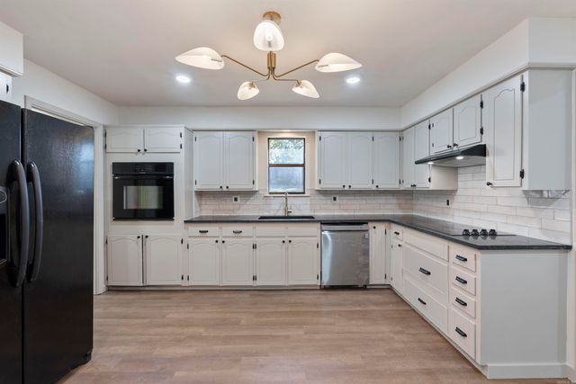 8602 Patricia Lynn Lane, Sherwood, AR 72120