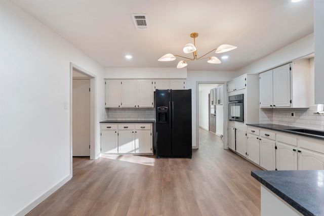 8602 Patricia Lynn Lane, Sherwood, AR 72120