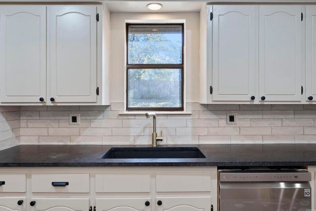 8602 Patricia Lynn Lane, Sherwood, AR 72120