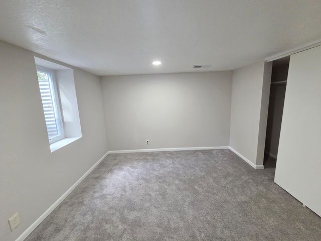 5201 W 84th Street, Bloomington, MN 55437