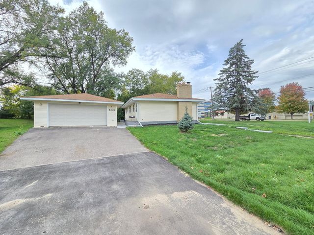 5201 W 84th Street, Bloomington, MN 55437