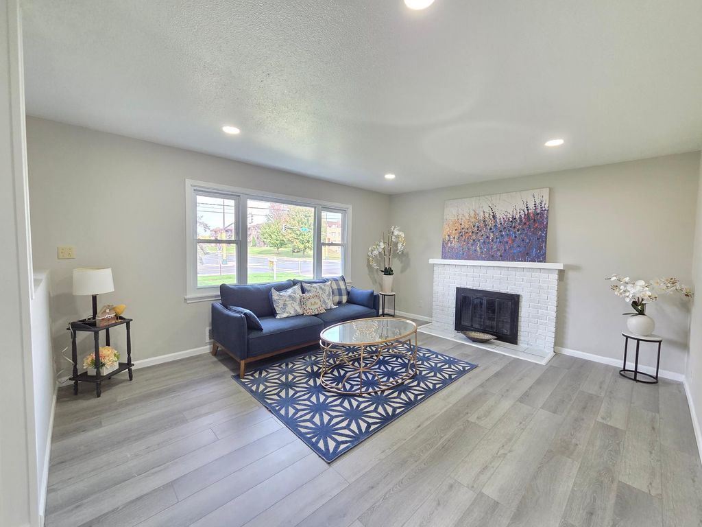 5201 W 84th Street, Bloomington, MN 55437 — photo 4