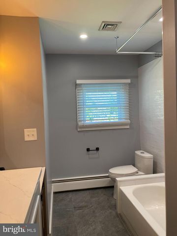 4361 SUNNYSIDE DR, Doylestown, PA 18902