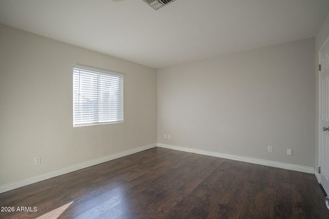 5141 W WOOD Drive, Glendale, AZ 85304