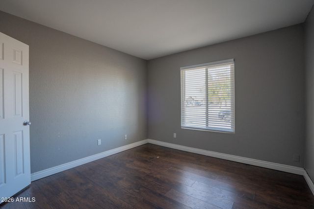 5141 W WOOD Drive, Glendale, AZ 85304