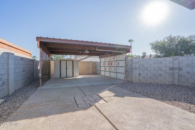 5141 W WOOD Drive, Glendale, AZ 85304