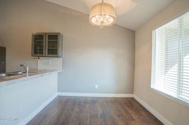 5141 W WOOD Drive, Glendale, AZ 85304