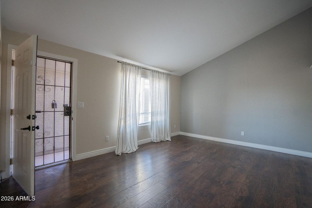 5141 W WOOD Drive, Glendale, AZ 85304 — photo 3