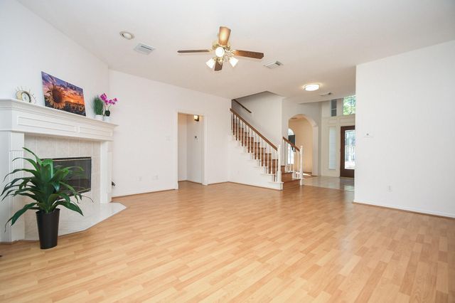 4323 Magnolia Lane, Sugar Land, TX 77478