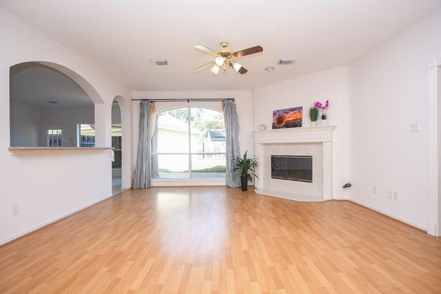 4323 Magnolia Lane, Sugar Land, TX 77478