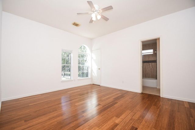 4323 Magnolia Lane, Sugar Land, TX 77478