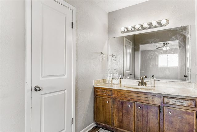 9321 Mars Ave, Corpus Christi, TX 78409