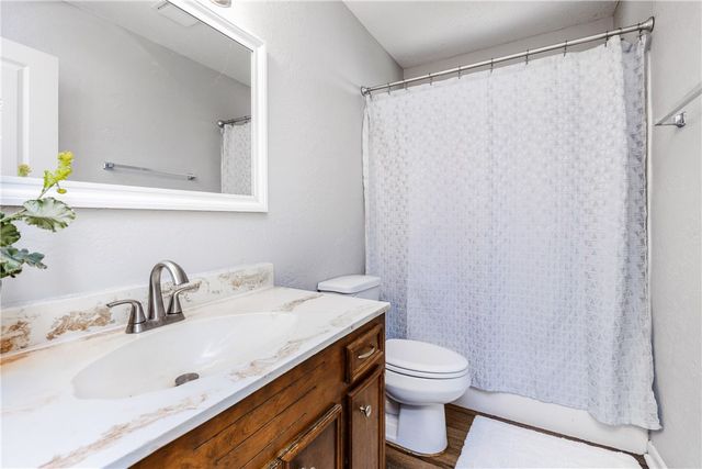 9321 Mars Ave, Corpus Christi, TX 78409