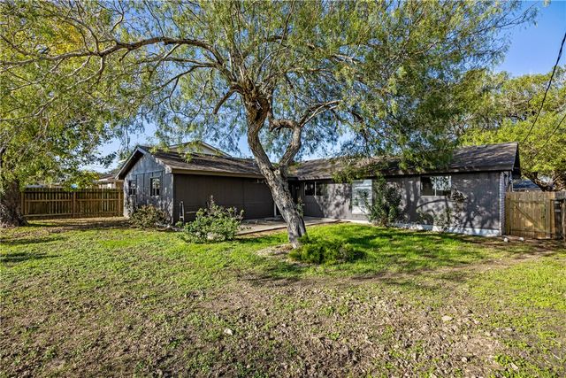 9321 Mars Ave, Corpus Christi, TX 78409