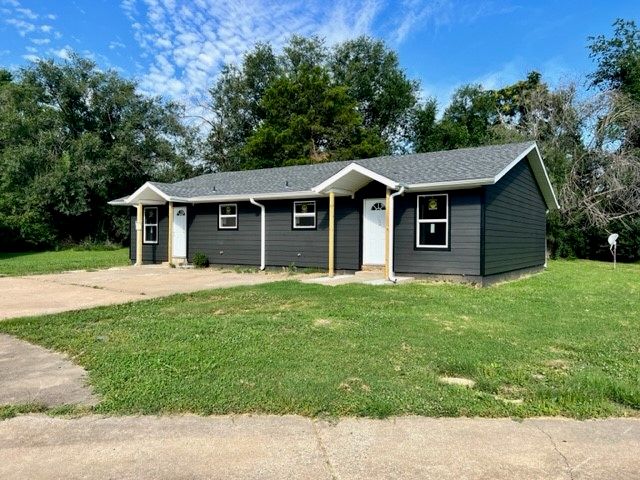 400 Trailside Terrace A, Springdale, AR 72764