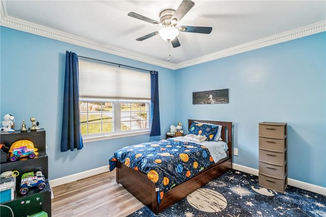 124 Pinebrook Drive, Chippewa Twp, PA 15010