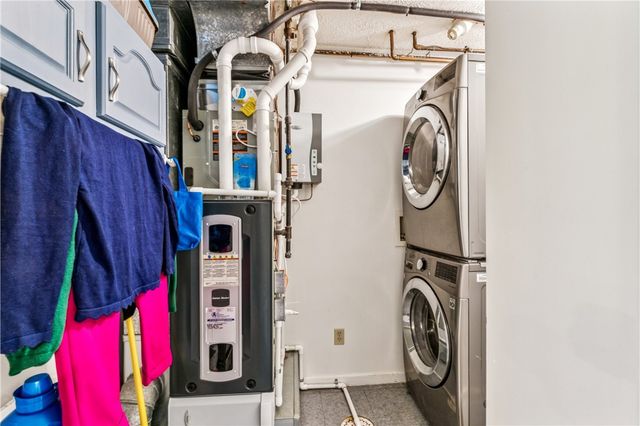 124 Pinebrook Drive, Chippewa Twp, PA 15010