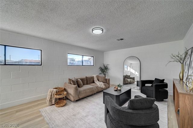 2446 Tournament Street, Las Vegas, NV 89142