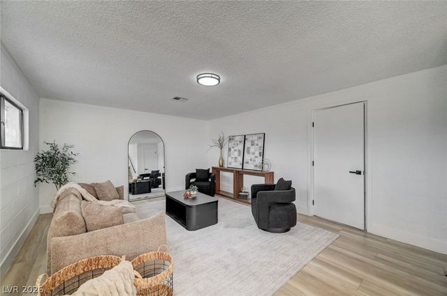 2446 Tournament Street, Las Vegas, NV 89142