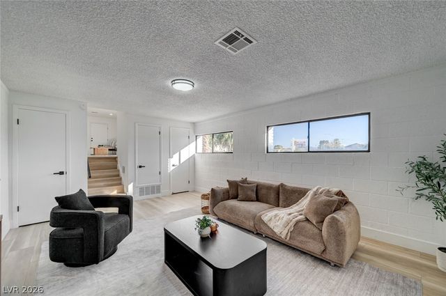 2446 Tournament Street, Las Vegas, NV 89142