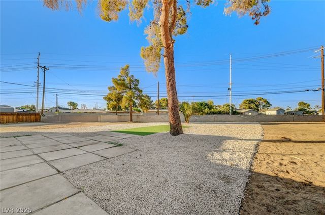 2446 Tournament Street, Las Vegas, NV 89142