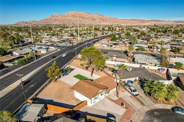 2446 Tournament Street, Las Vegas, NV 89142