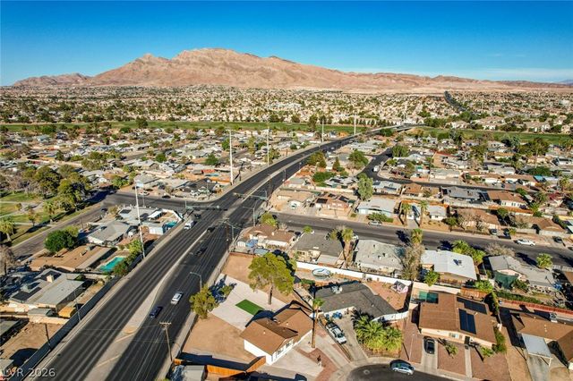 2446 Tournament Street, Las Vegas, NV 89142