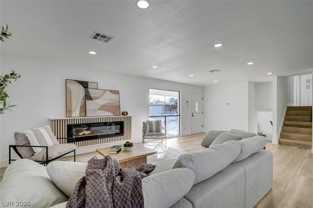 2446 Tournament Street, Las Vegas, NV 89142