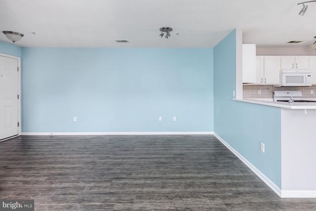 85 HIGHBRIDGE LN, West Deptford, NJ 08086
