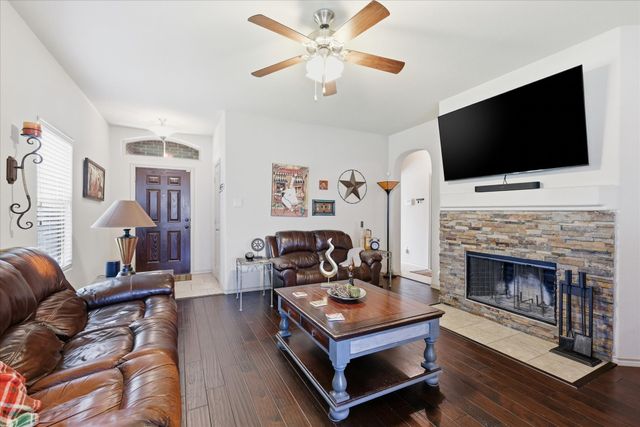 8313 White Hart, Fort Worth, TX 76179