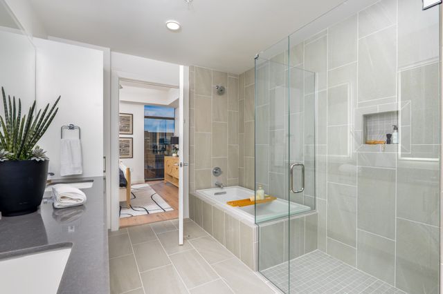 1212 Demonbreun St AX, Nashville, TN 37203