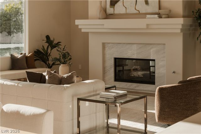 3235 CLIFF SIELER Court, Las Vegas, NV 89117